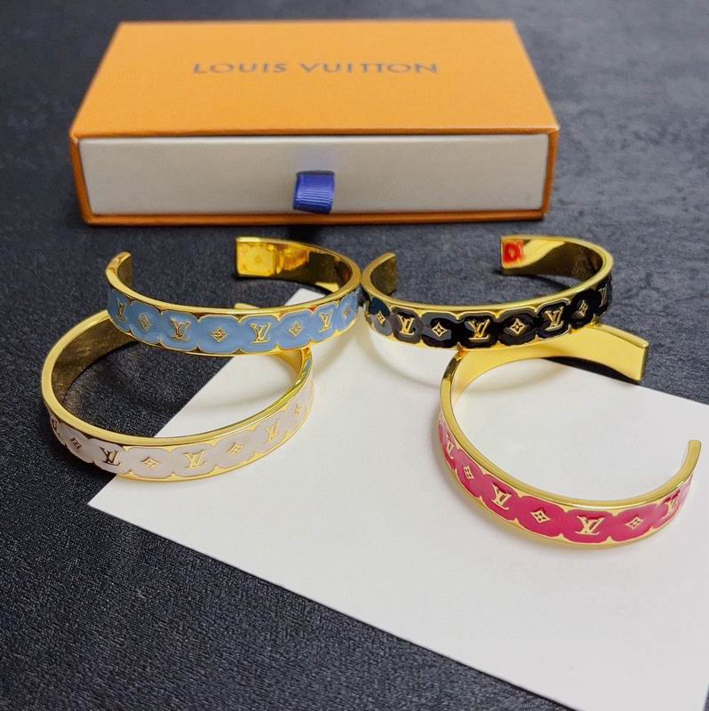 LV Bracelet 11yxx14